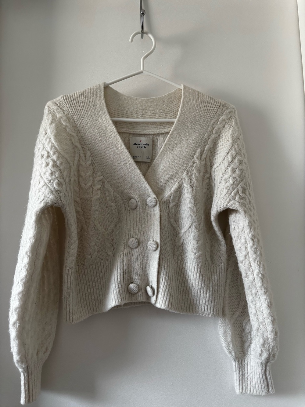 Abercrombie & Fitch Ivory Cable-Knit Double-Breasted Cardigan